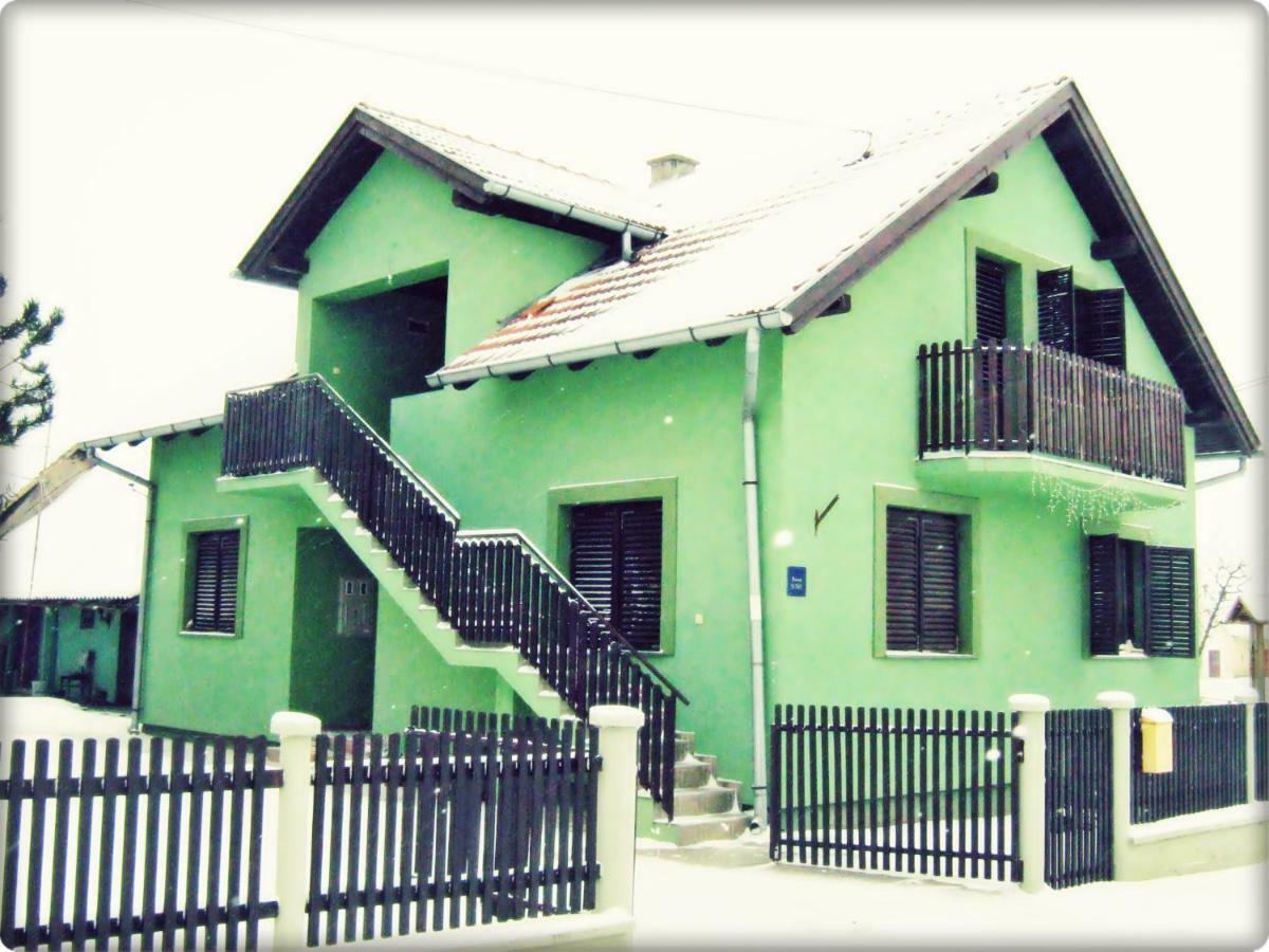 Apartment Kostolic Gajic Exterior foto